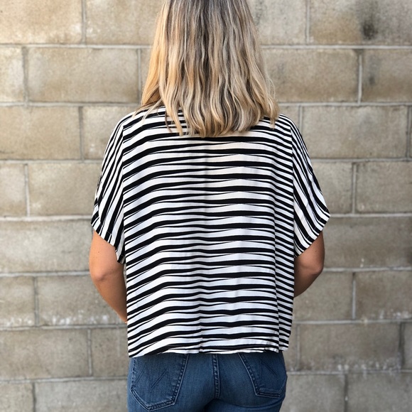 Rue Stiic Striped Crop - Picture 4 of 5